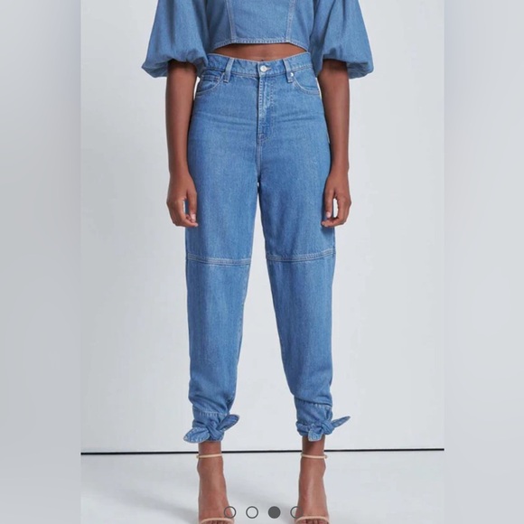 Tapered ankle tie Jean - Picture 3 of 7